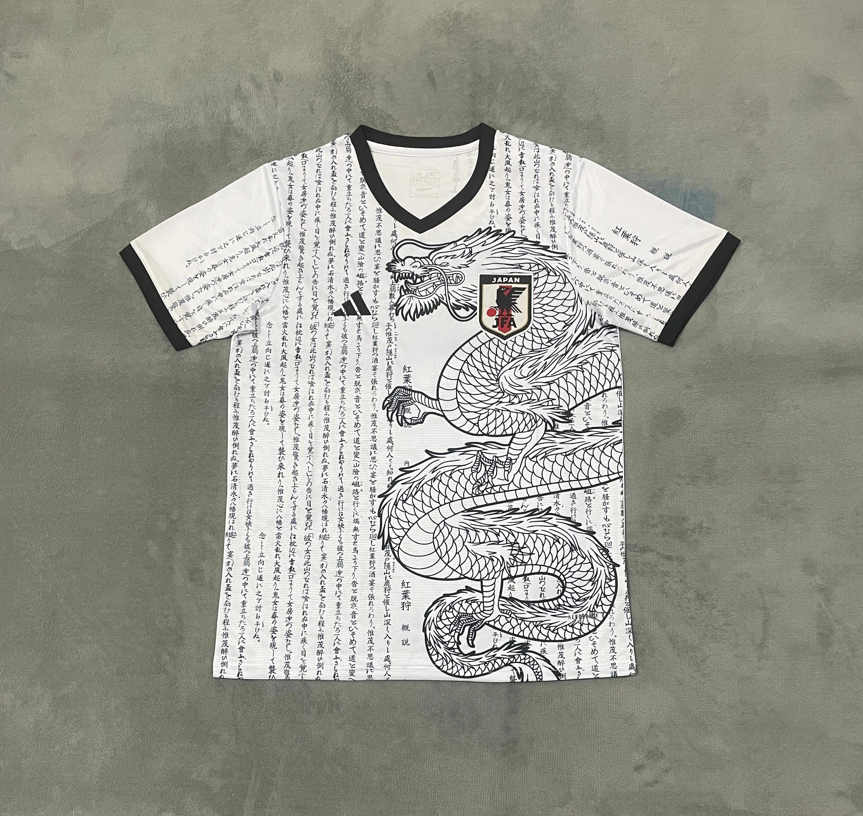 Maillot Japon dragon 2025/26 kronosfoot