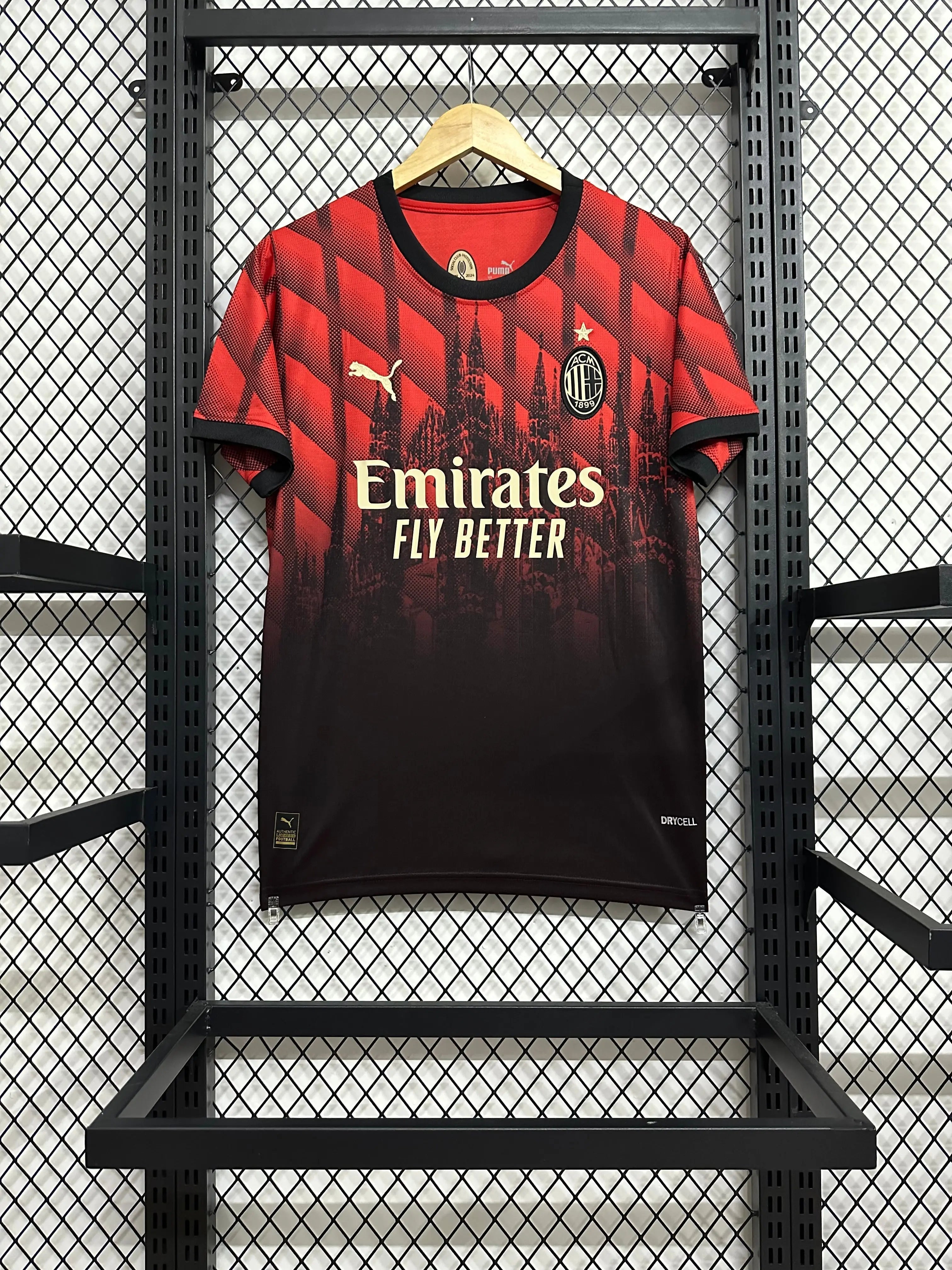 Maillot 24/25 AC Milan Spécial L'Univers Du Maillot
