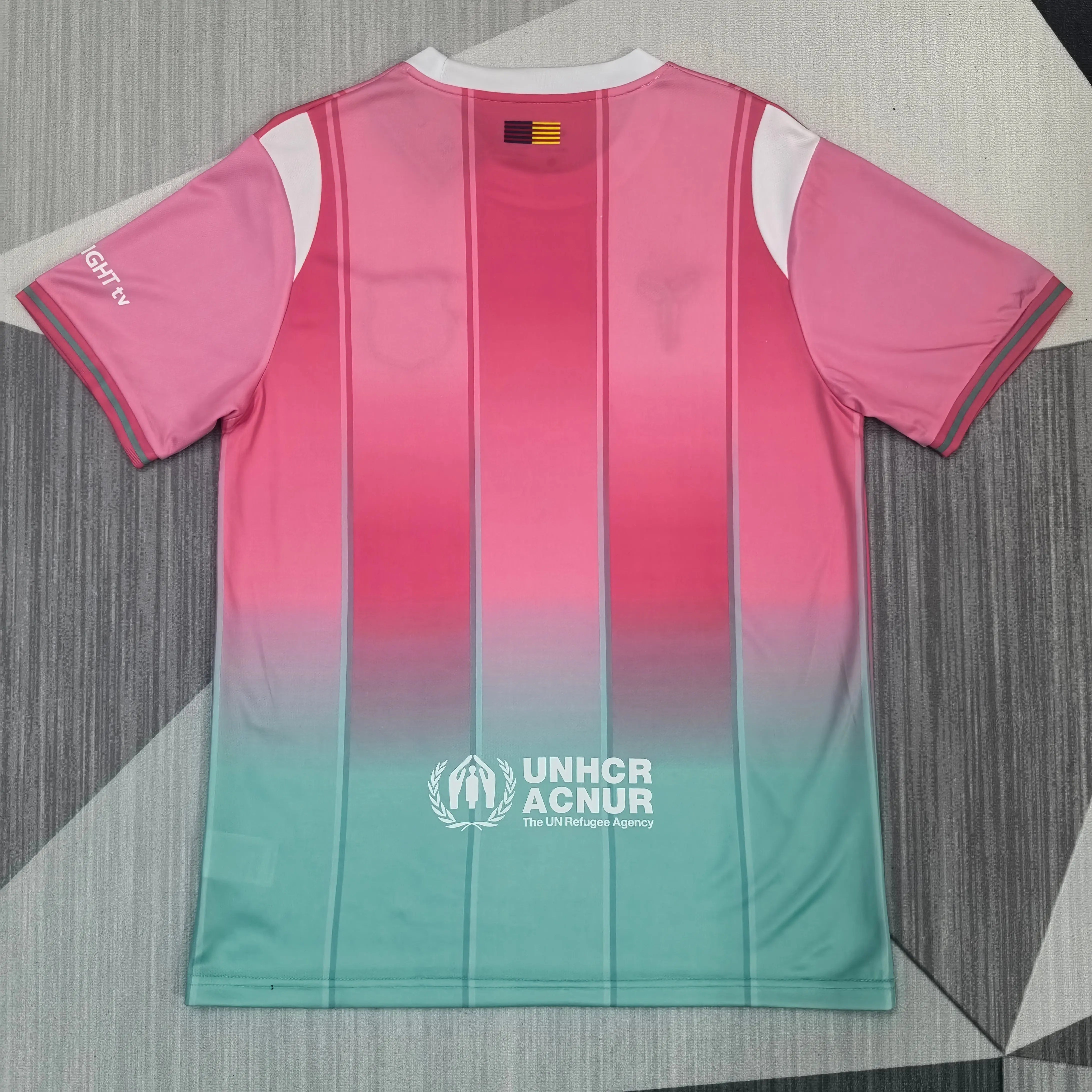 Maillot FC barcelone Concept spécial "Rose et bleu" kronosfoot
