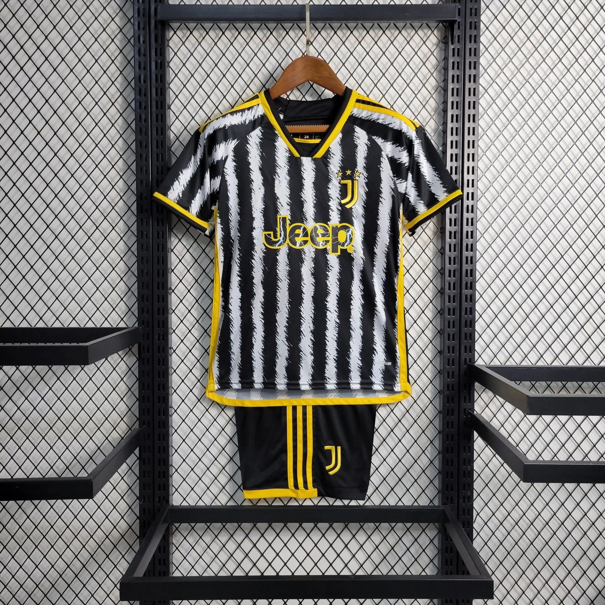 Juventus maillot Domicile ensemble Enfant 2023 2024 L'Univers Du Maillot