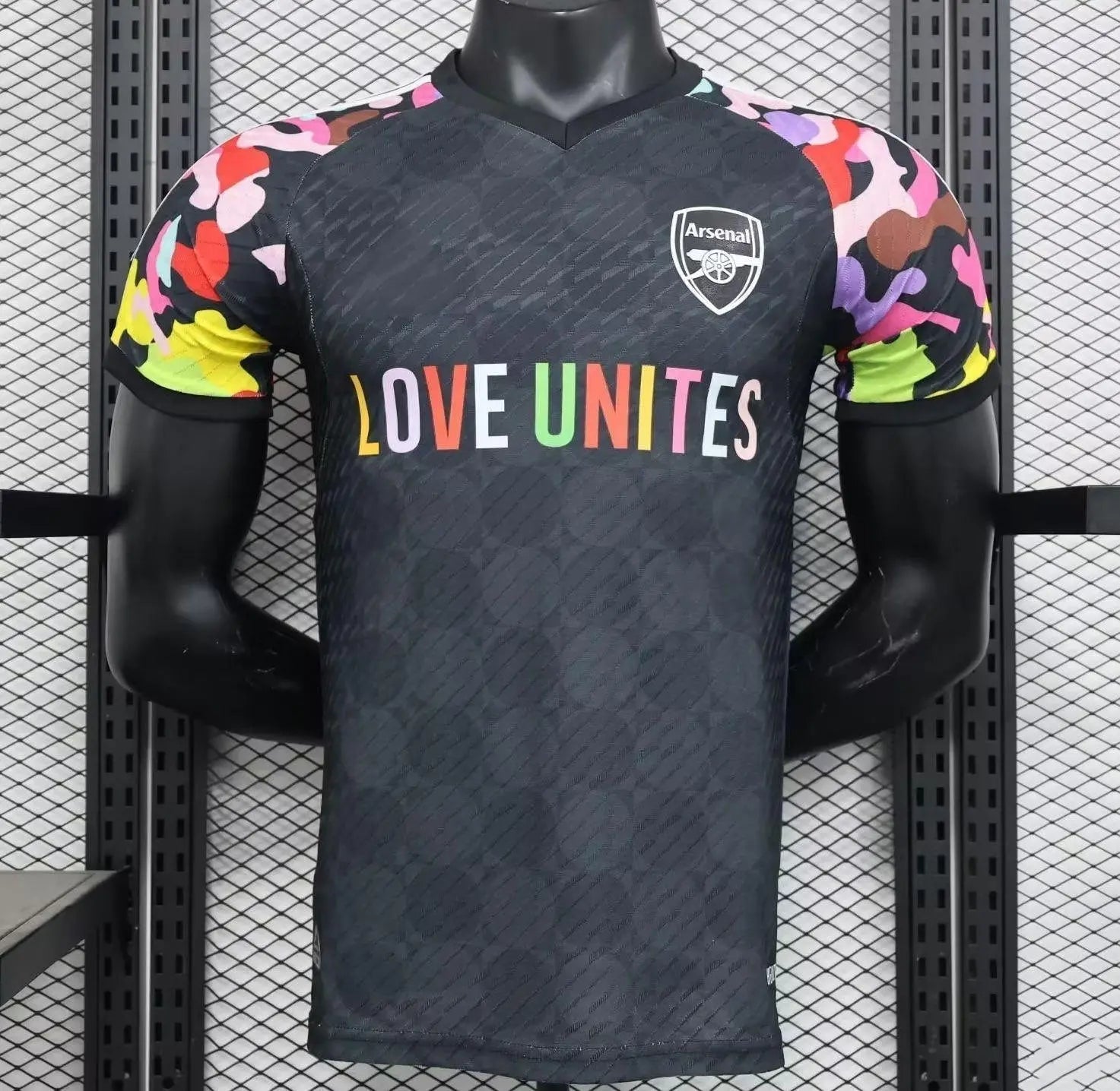 Arsenal maillot Édition « Love Unites » version Player 2023 2024 L'Univers Du Maillot