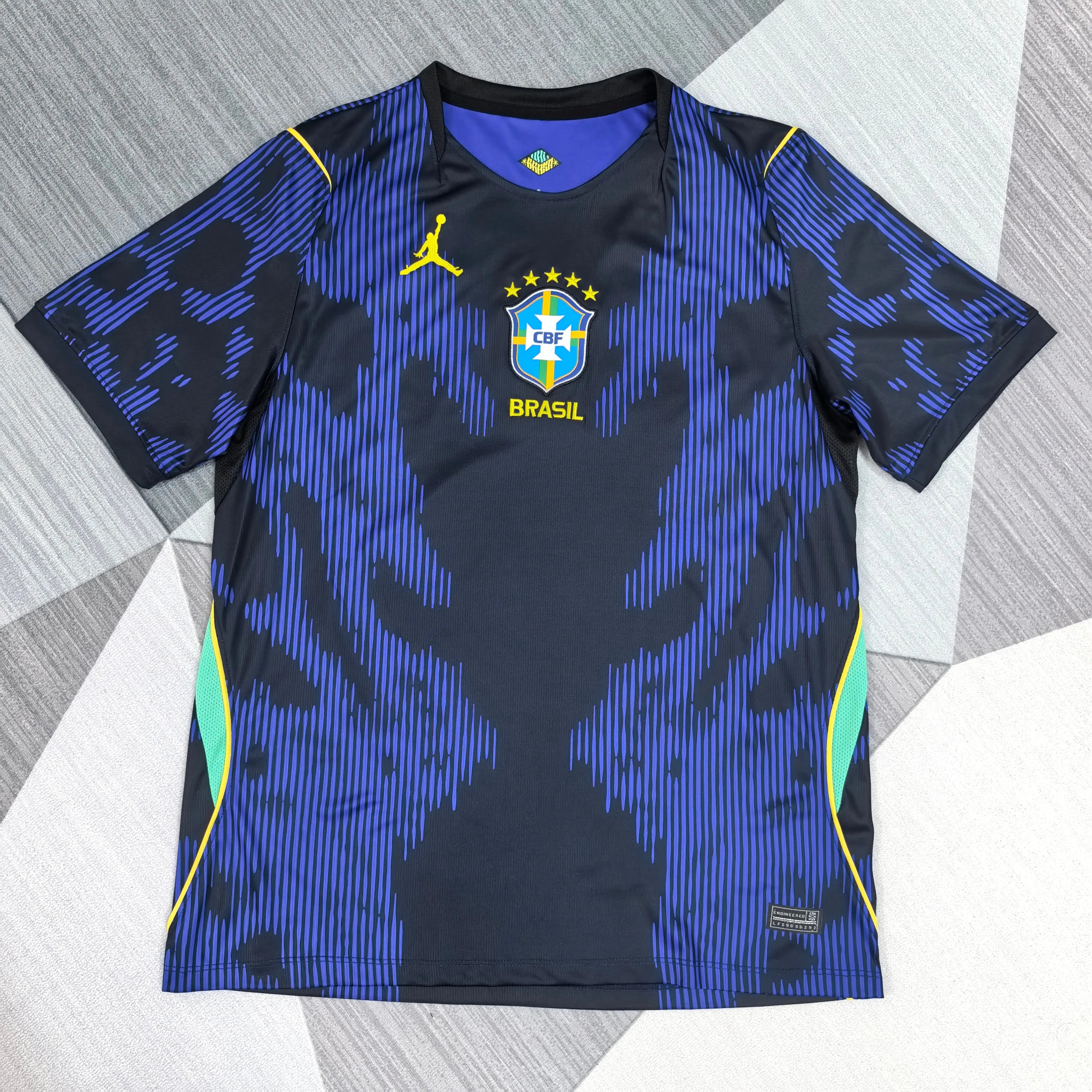 Maillot Brésil Extérieur 26/27 kronosfoot