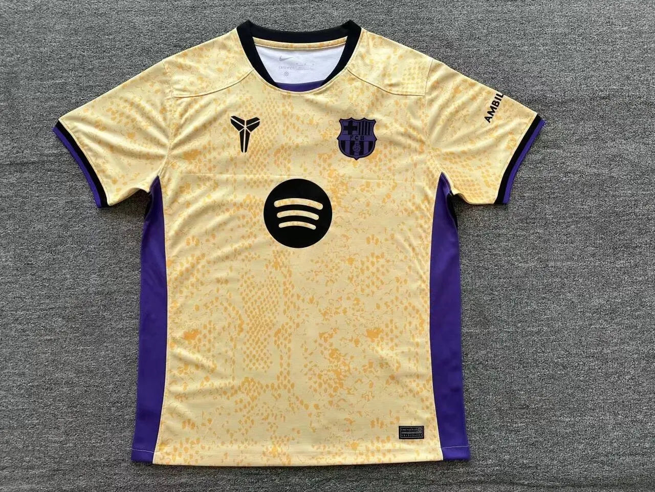 Maillot 24/25 Barcelone Spécial L'Univers Du Maillot