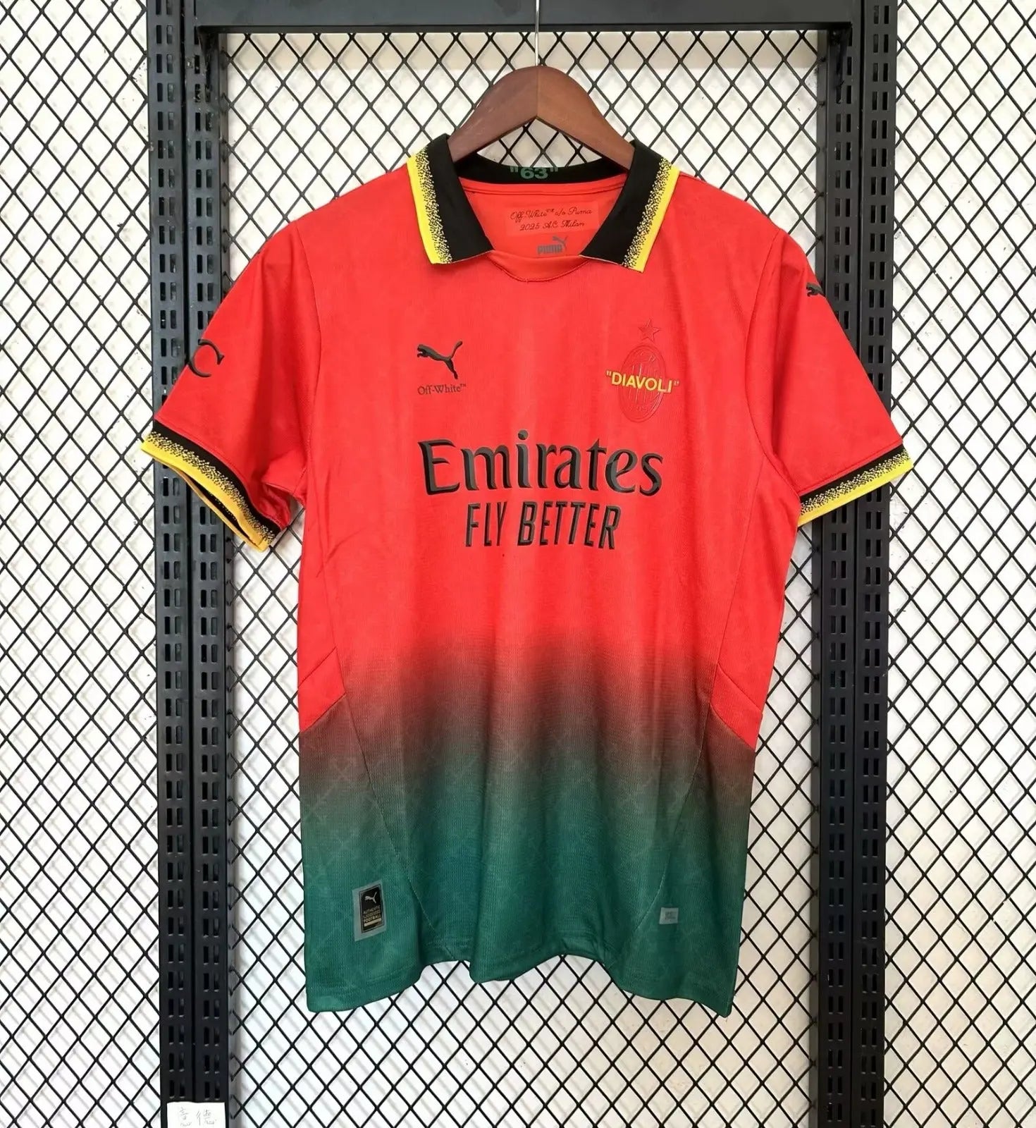 Maillot 25/26 AC Milan Spécial L'Univers Du Maillot