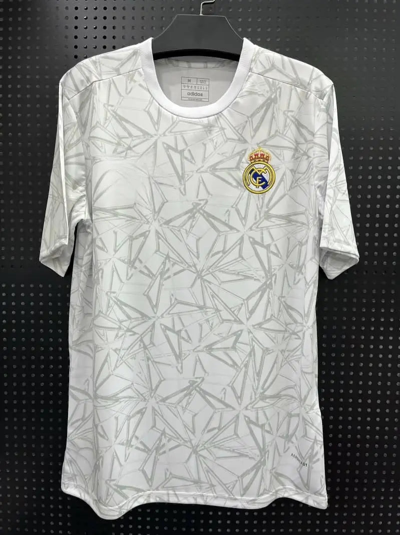Maillot 24/25 Real Madrid Spécial Blanc L'Univers Du Maillot