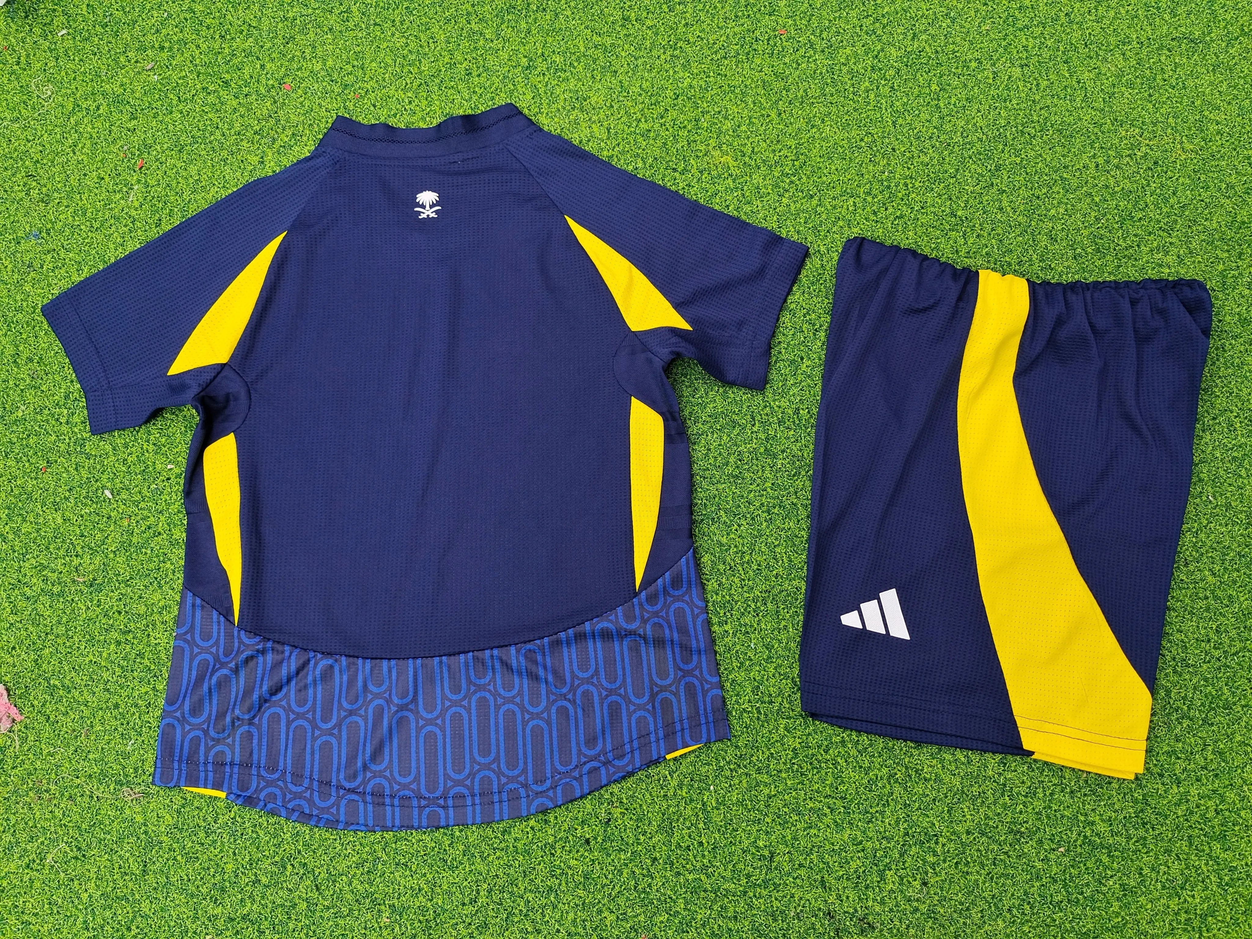 24/25 Ensemble Enfant Al-Nassr L'Univers Du Maillot