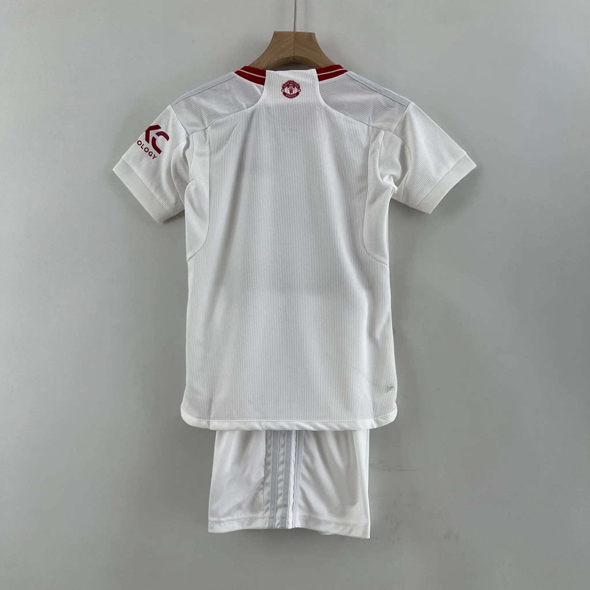 Manchester United maillot third ensemble Enfant 2023 2024 L'Univers Du Maillot