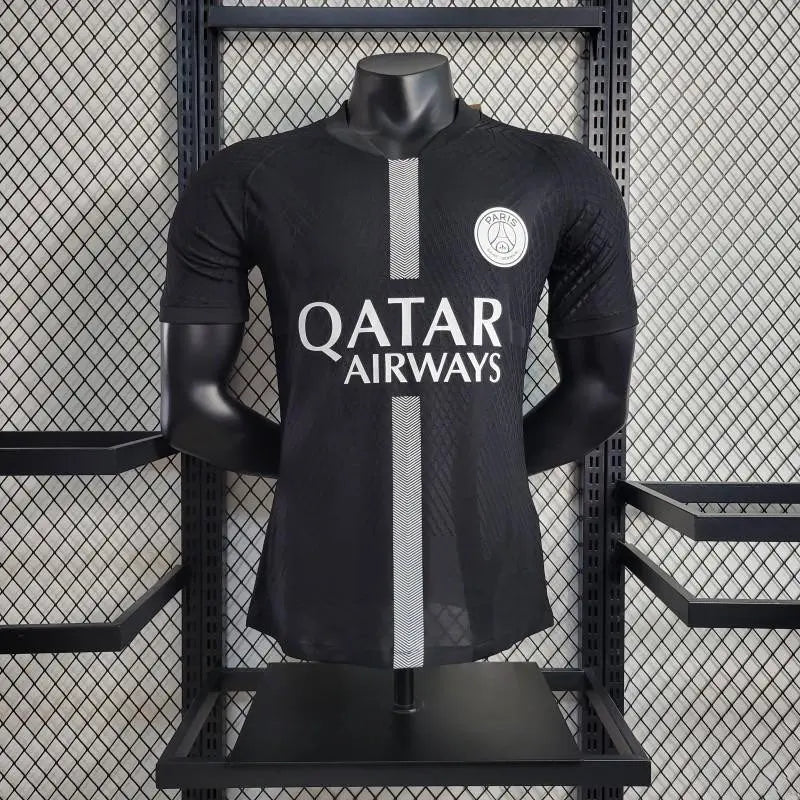 PSG maillot Édition spéciale version Player Totalement Noir 2023 2024 L'Univers Du Maillot