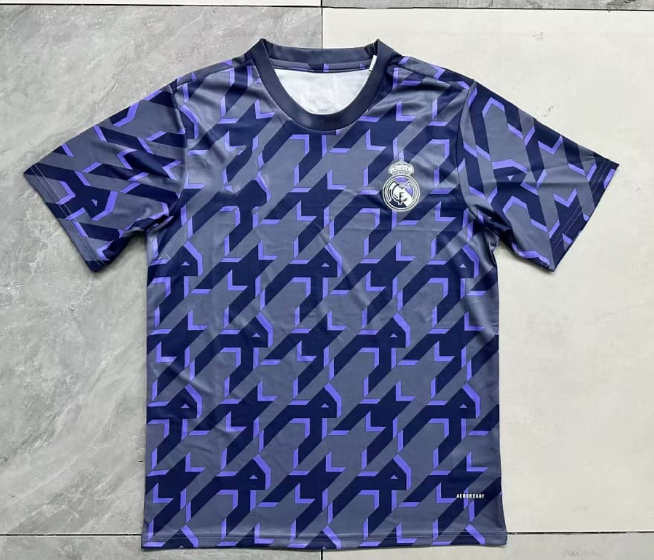 Real Madrid maillot Édition spéciale Noir & Violet 2023 2024 L'Univers Du Maillot