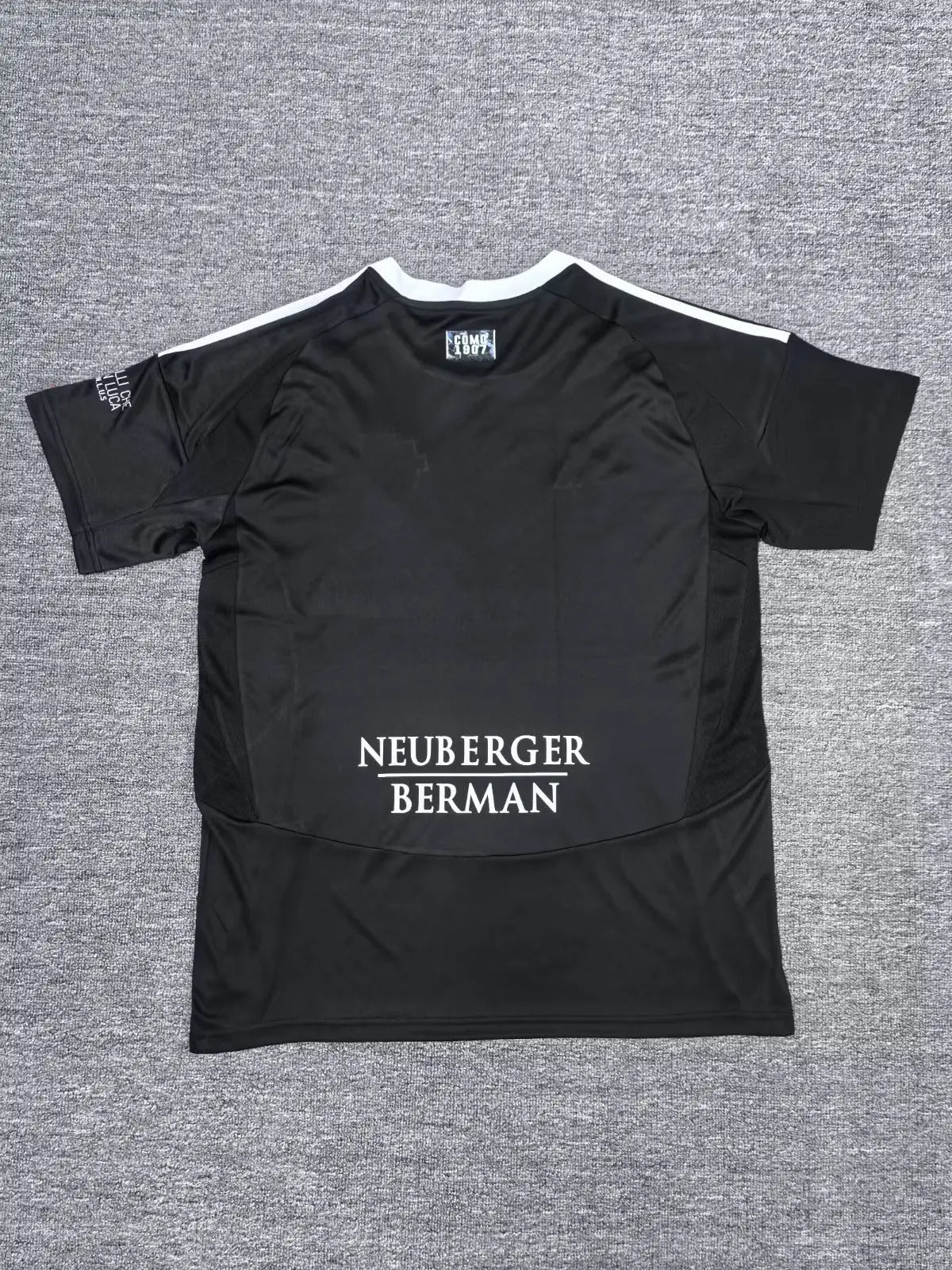 Maillot 24/25 Como 1907 Noir Spécial L'Univers Du Maillot