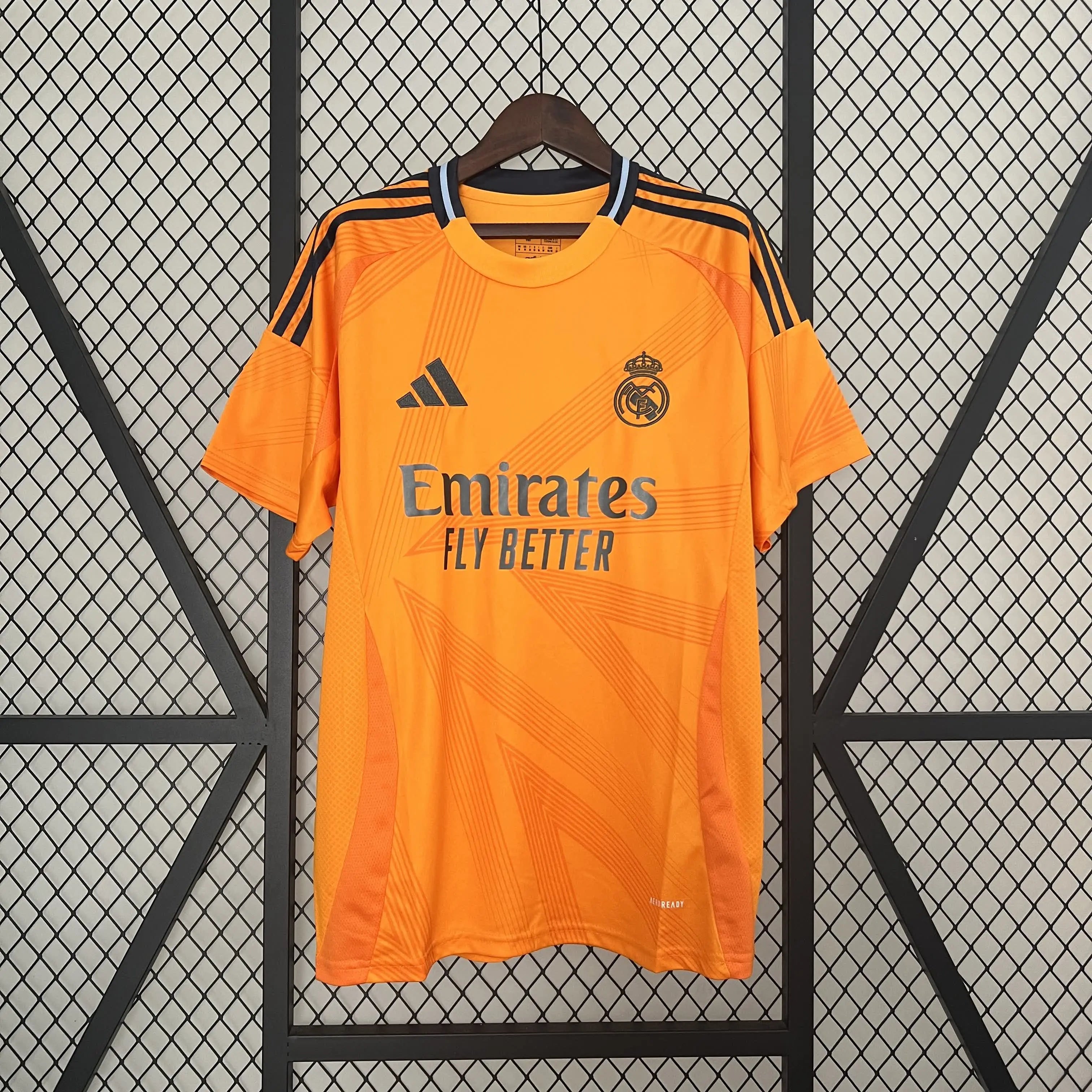 Maillot 24/25 Real Madrid Away L'Univers Du Maillot