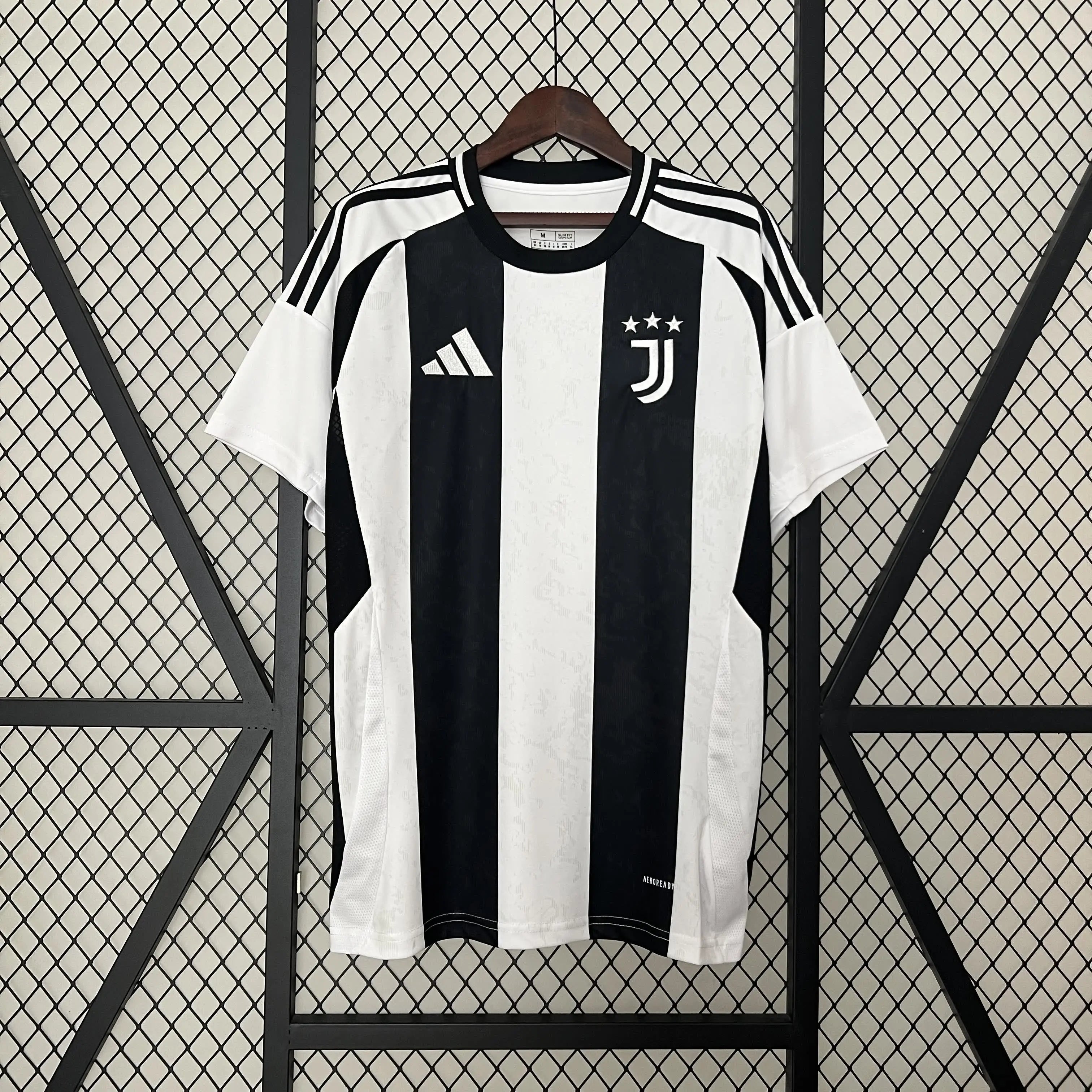 Maillot 24/25 Juventus Home L'Univers Du Maillot