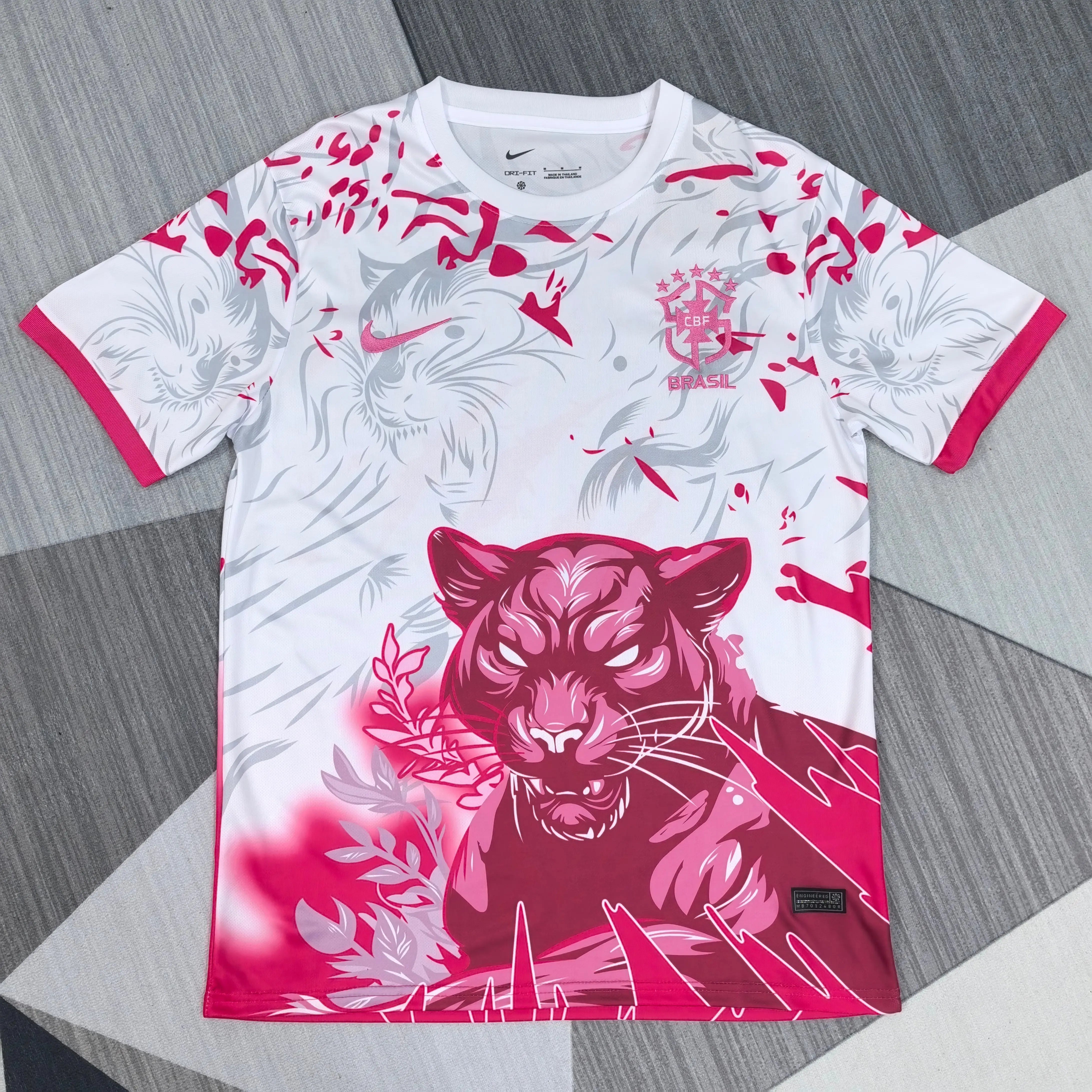 Maillot Brésil Pink panthère 2025 kronosfoot