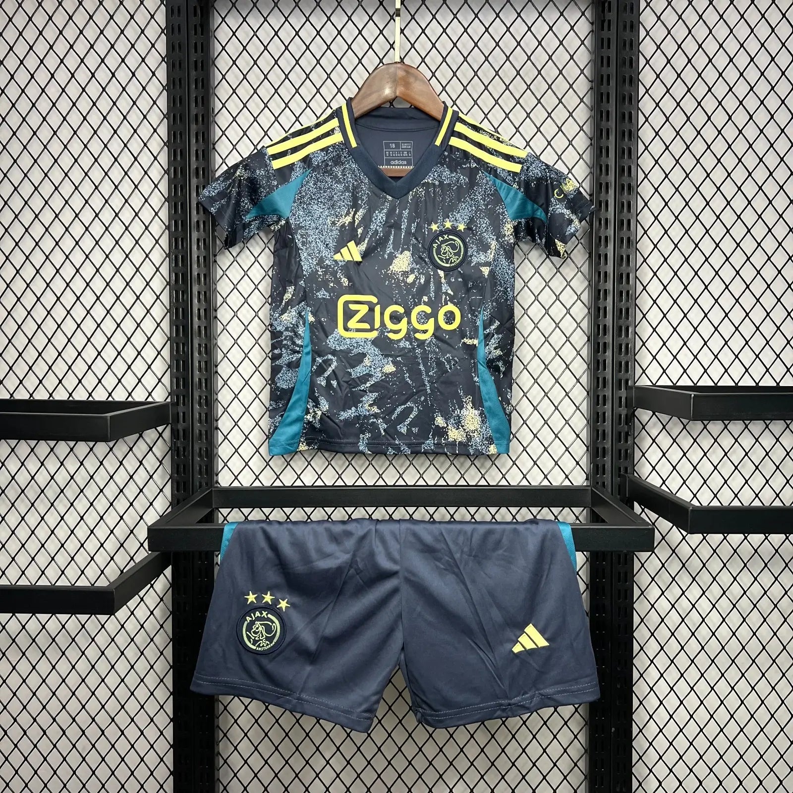 24/25 Ensemble Enfant Ajax L'Univers Du Maillot